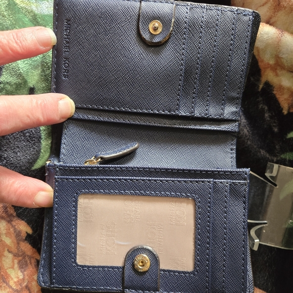 Michael Kors EUC Bifold Snap Floral Print Leather Wallet - Picture 6 of 9